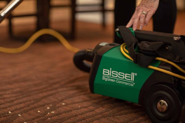 Lightweight Canister Vacuum - Image 4