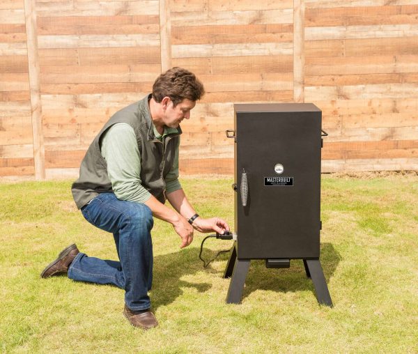 John McLemore Signature Series 530-Sq in Black Electric Smoker - Image 11