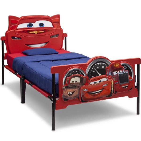 /Pixar Cars Plastic 3D-Footboard Twin Bed by - Image 3