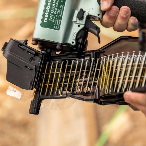 HPT 2.5-in 15-Degree Pneumatic Siding Nailer - Image 6
