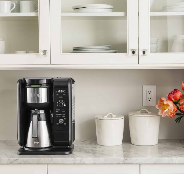 10-Cup Black/Stainless Steel Residential Combination Coffee Maker - Image 14