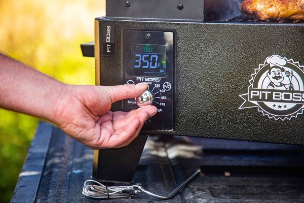 Pit Boss Portable 256-Sq in Black Pellet Grill - Image 5