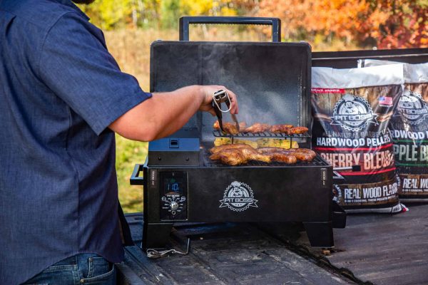 Pit Boss Portable 256-Sq in Black Pellet Grill - Image 8