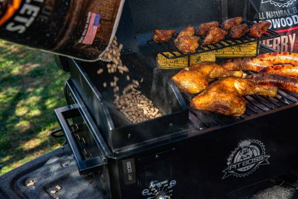 Pit Boss Portable 256-Sq in Black Pellet Grill - Image 7