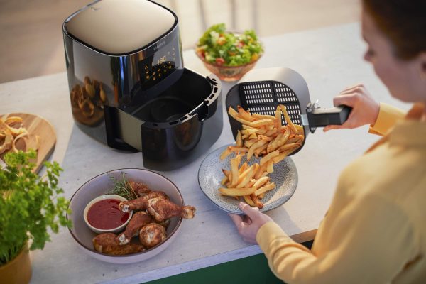 PHILIPS 3000 Series Air Fryer Essential Compact with Rapid Air Technology, 13-in-1 Cooking Functions, 4.1L capacity, Black - Image 7
