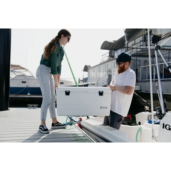 Igloo Marine Ultra Commercial Grade 30 Qt   94 Qt Coolers - Image 8