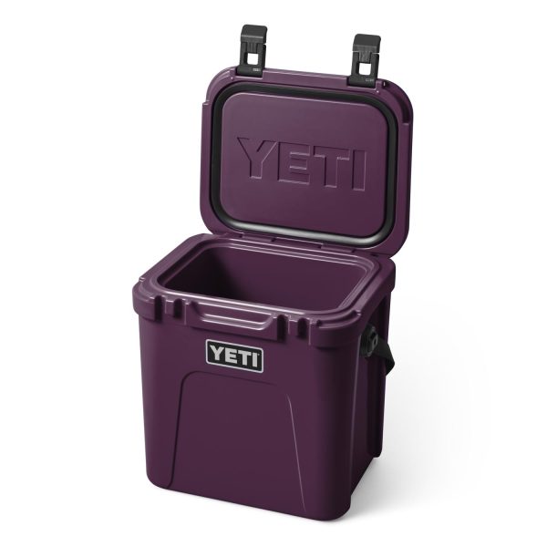 Roadie 24 Nordic Purple 22 qt Hard Cooler - Image 4