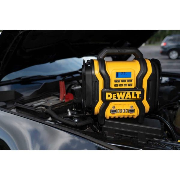 DXAEPS14 1600 Peak Amp Portable Car Jump Starter with 120 PSI Digital Air Compressor and 500-Watt Inverter - Image 6