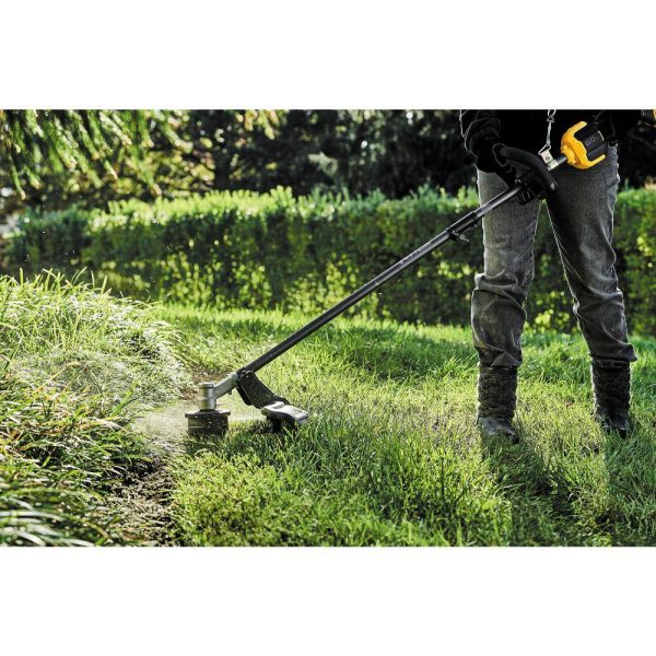 DCST972X1WAS4ED 60V MAX Brushless Cordless Battery Powered Attachment Capable String Trimmer Kit with Edger Attachment - Image 11