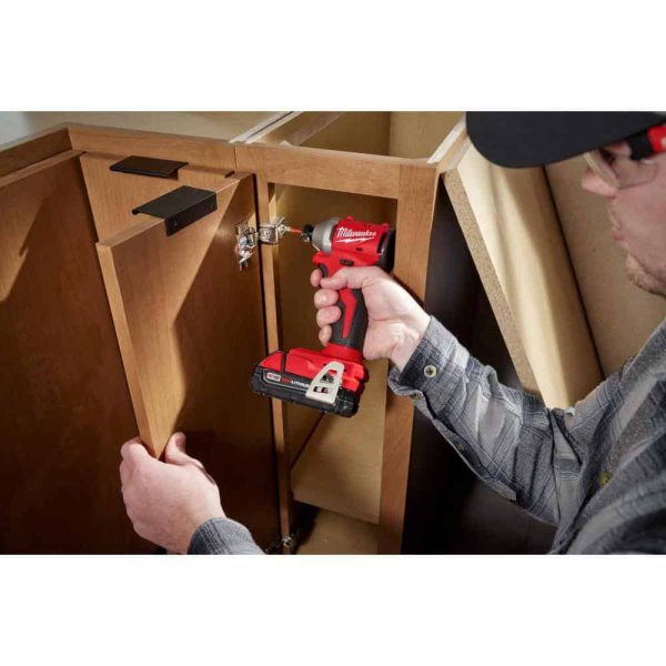 3650-21P M18 18-Volt Lithium-Ion Compact Brushless Cordless 1/4 in. Impact Driver Kit with One 2.0 Ah Battery, Charger   Tool Bag - Image 6