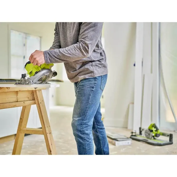SBCS01B ONE+ HP 18V Brushless Cordless Compact 6-1/2 in. Circular Saw (Tool Only) - Image 3